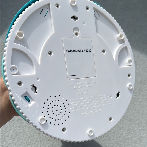 Disney Frozen Elsa Sings "Let It Go" Colorful Light and Sound Room GlowFrozen - Picture 5 of 10